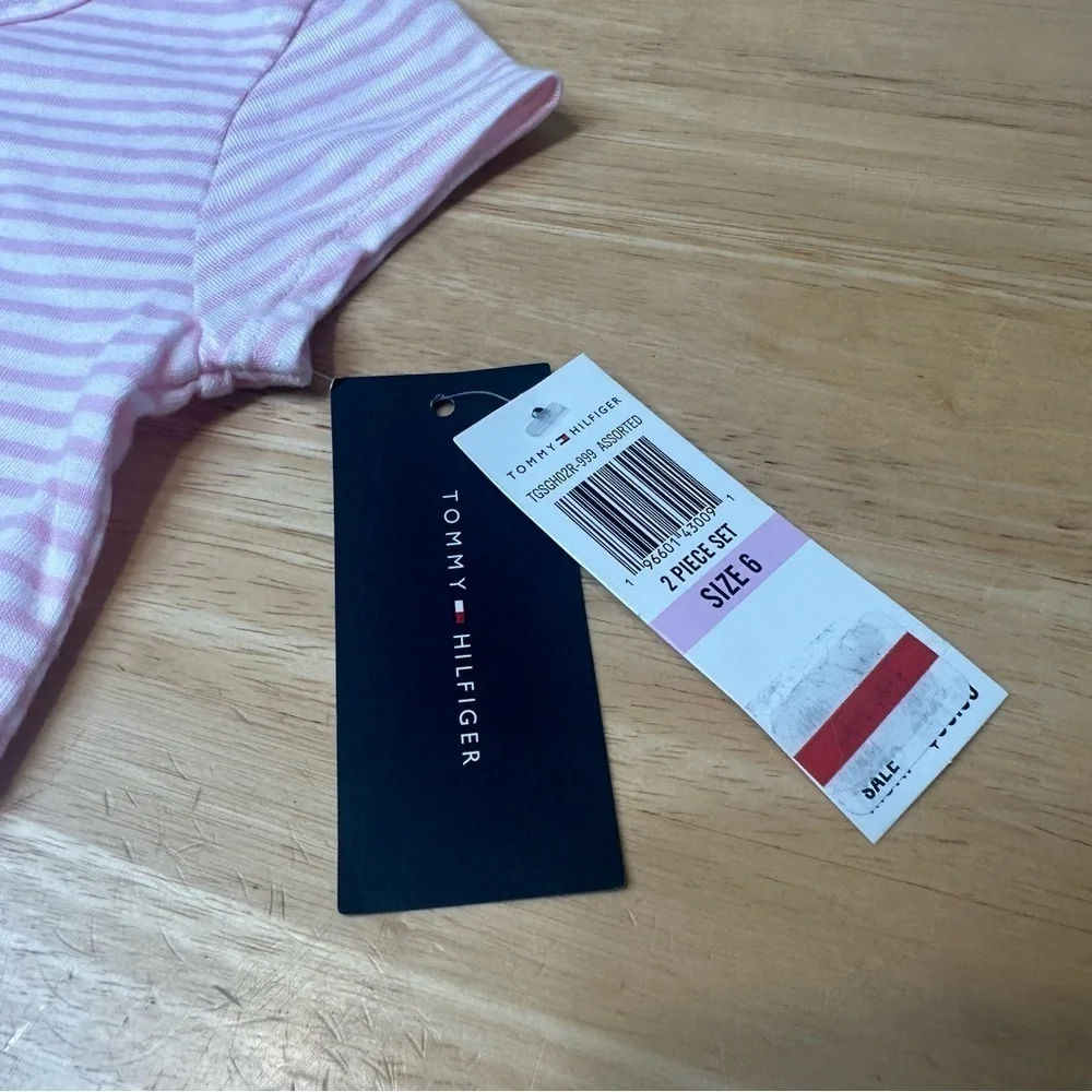 Tommy Hilfiger Girls Size 6 Pink And White Striped Tee NWT